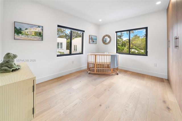 600 NE 57th St, Miami, FL 33137