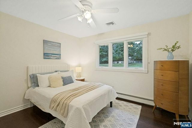 15 Candlestick Lane, Upper Saddle River, NJ 07458