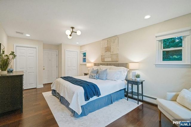 15 Candlestick Lane, Upper Saddle River, NJ 07458
