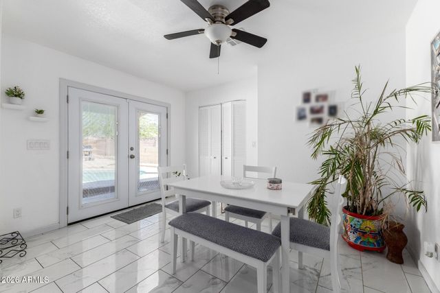 1136 E SUNNYSLOPE Lane, Phoenix, AZ 85020