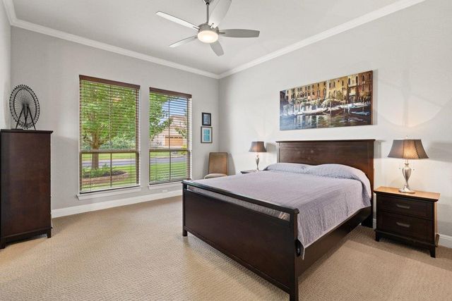 349 Cimarron Hills TRL E, Georgetown, TX 78628