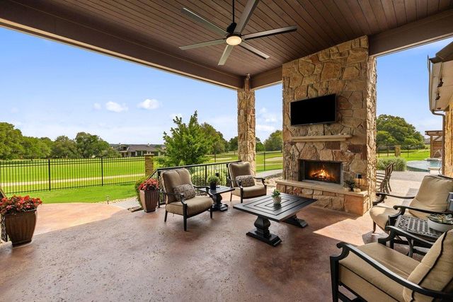349 Cimarron Hills TRL E, Georgetown, TX 78628