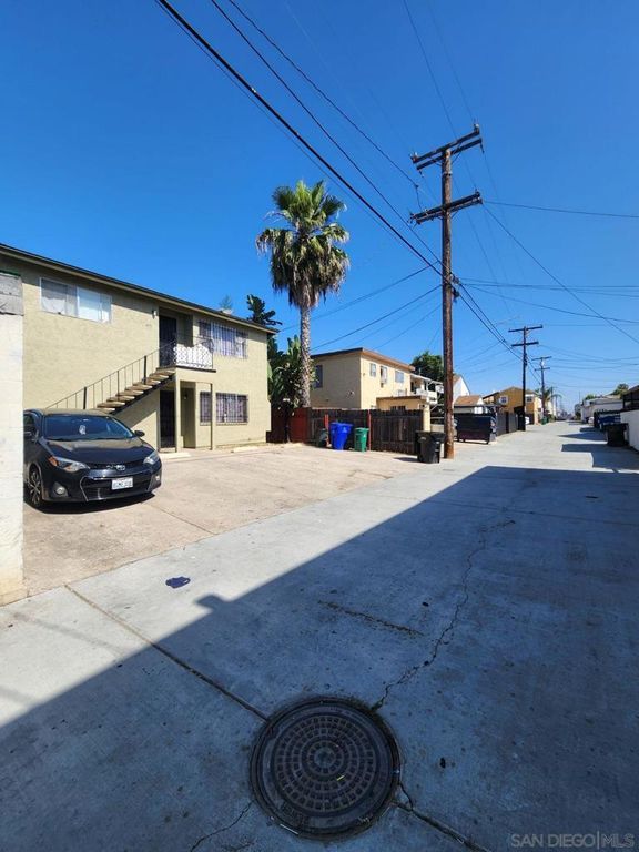 4129 31 Chamoune, San Diego, CA 92105 — photo 4