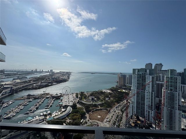 398 NE 5th St 4614, Miami, FL 33132