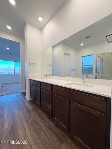 1852 Hogan Peak Street, Carson City, NV 89701