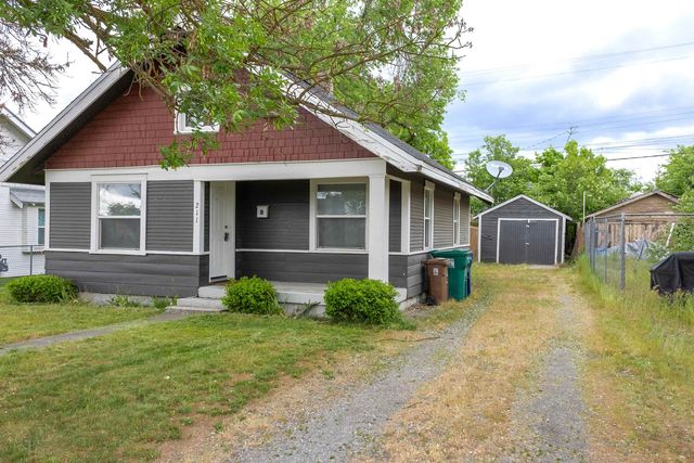 211 E PRINCETON St, Spokane, WA 99207