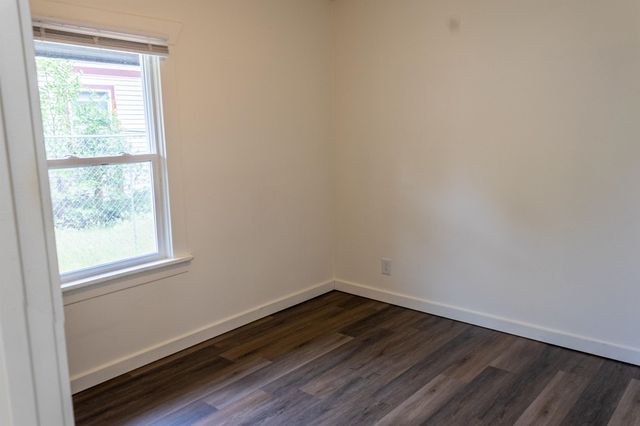 211 E PRINCETON St, Spokane, WA 99207