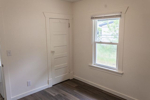211 E PRINCETON St, Spokane, WA 99207