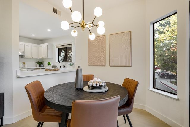 1912 Magdalena Circle 102, Santa Clara, CA 95051