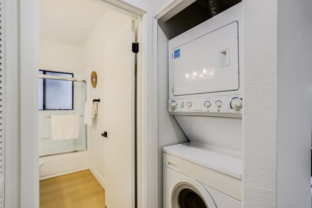 1912 Magdalena Circle 102, Santa Clara, CA 95051