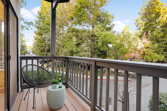 1912 Magdalena Circle 102, Santa Clara, CA 95051