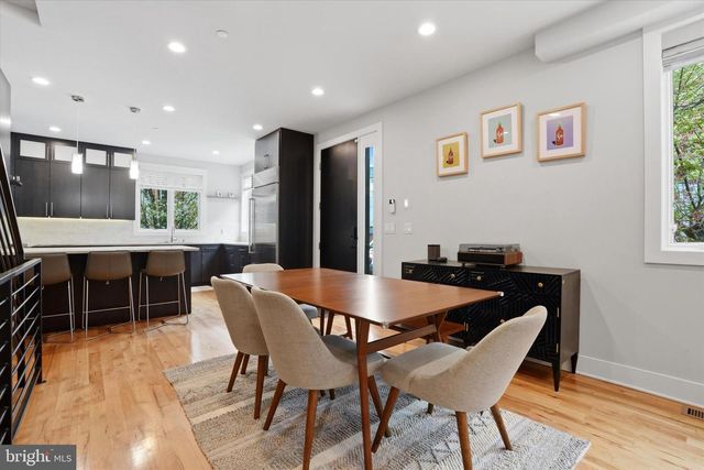 1628 FITZWATER ST, Philadelphia, PA 19146