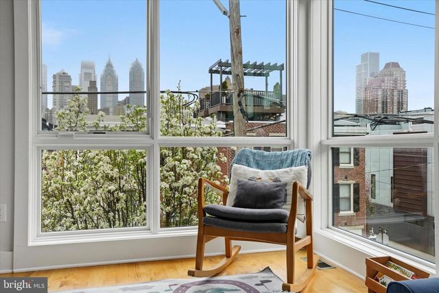 1628 FITZWATER ST, Philadelphia, PA 19146