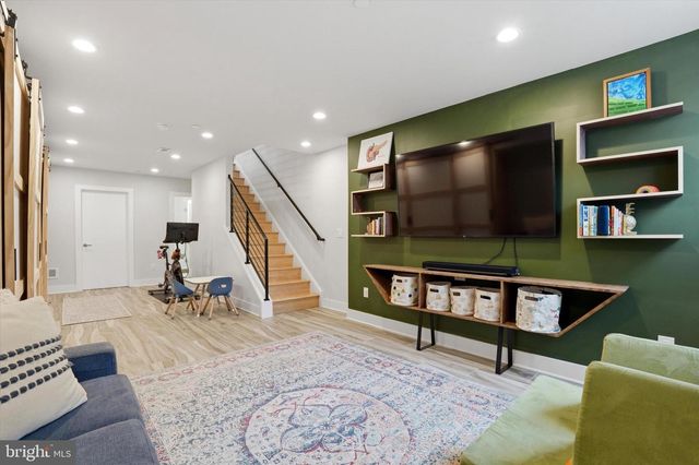 1628 FITZWATER ST, Philadelphia, PA 19146