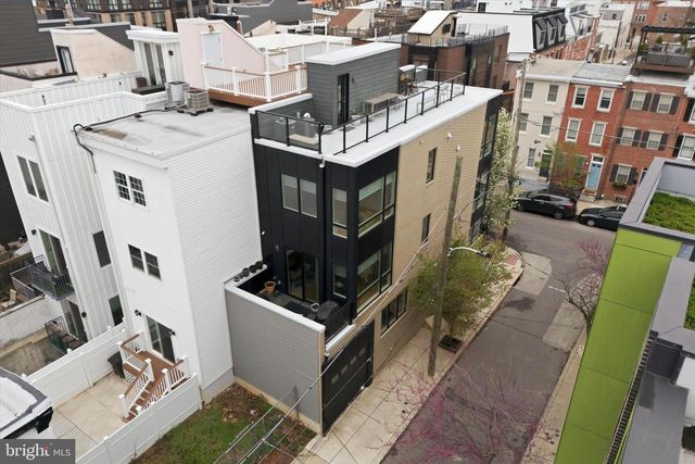 1628 FITZWATER ST, Philadelphia, PA 19146