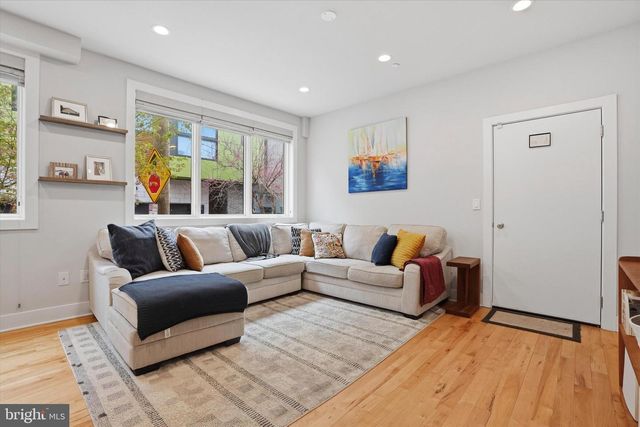 1628 FITZWATER ST, Philadelphia, PA 19146