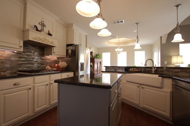 1535 Luann Ln, Tyler, TX 75703