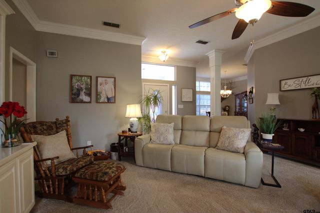 1535 Luann Ln, Tyler, TX 75703