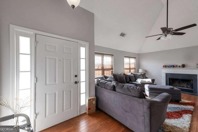 320 Jamaica Cove SW, Marietta, GA 30008