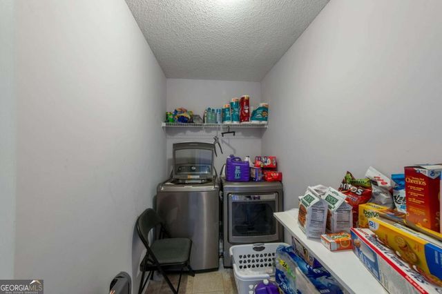 320 Jamaica Cove SW, Marietta, GA 30008