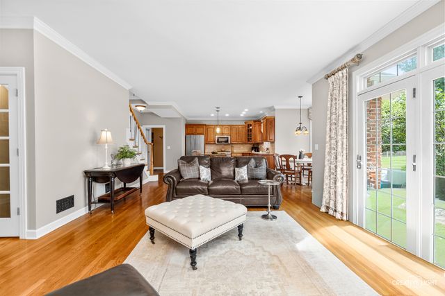 338 Emily Court, Yorkville, IL 60560