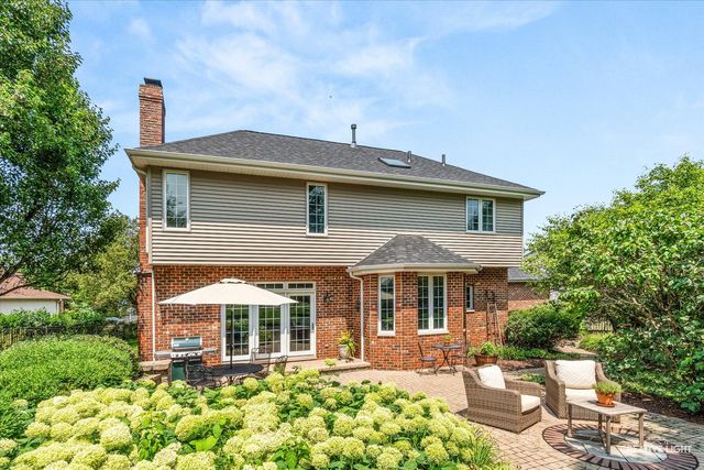 338 Emily Court, Yorkville, IL 60560