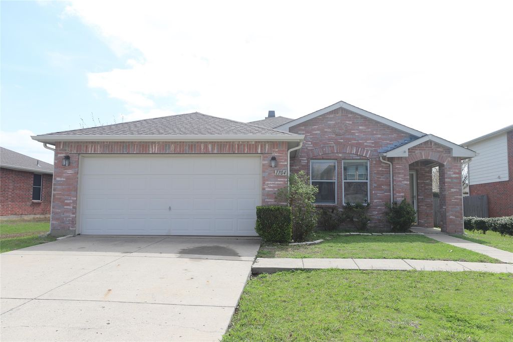 1704 Silverwood Lane, Little Elm, TX 75068