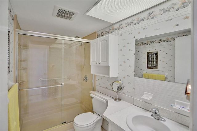 101 N Birch Road 504, Fort Lauderdale, FL 33304