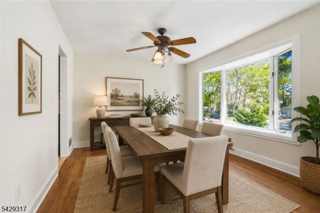 710 Viscount Dr, Toms River Township, NJ 08753