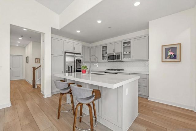 15159 Leia Way, San Diego, CA 92129