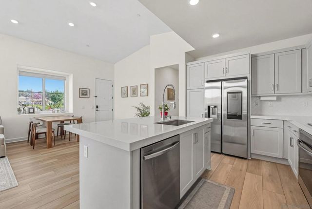 15159 Leia Way, San Diego, CA 92129