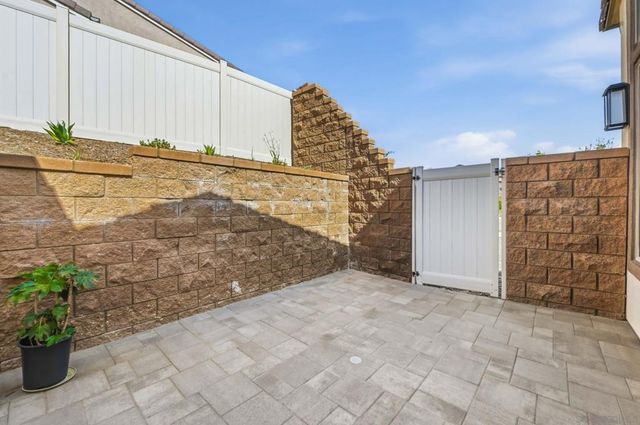 15159 Leia Way, San Diego, CA 92129