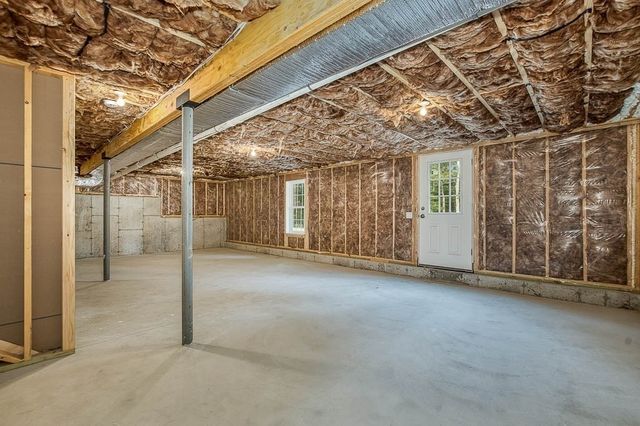 4 Lady Bug Ln., Plymouth, MA 02360