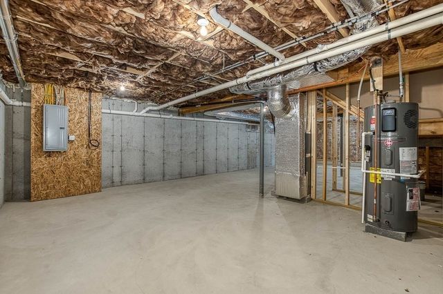 4 Lady Bug Ln., Plymouth, MA 02360