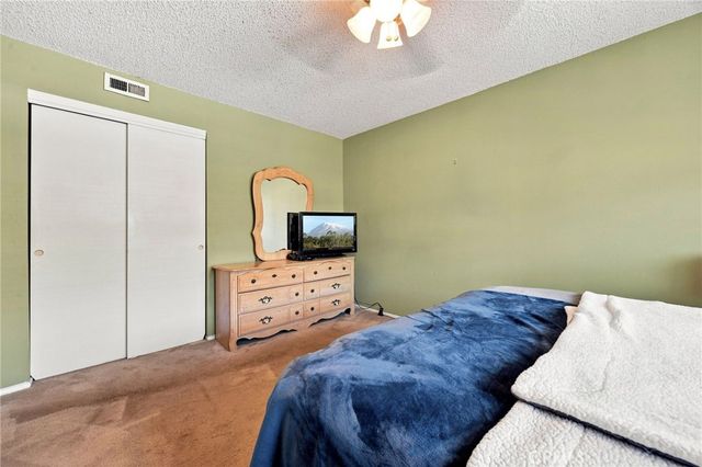 537 E Juanita, San Dimas, CA 91773