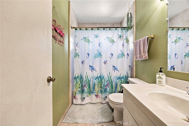 537 E Juanita, San Dimas, CA 91773