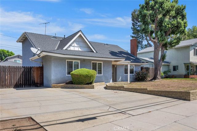 537 E Juanita, San Dimas, CA 91773