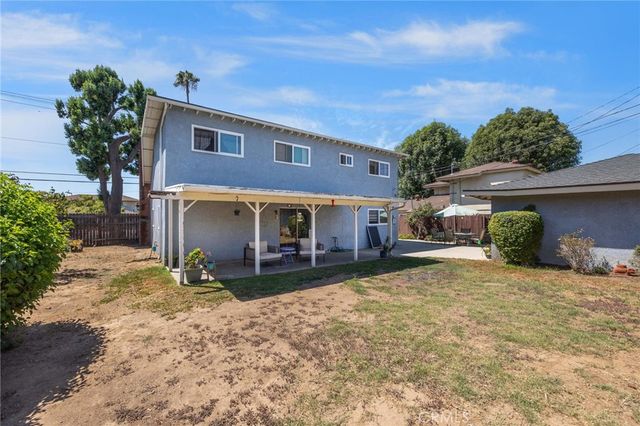 537 E Juanita, San Dimas, CA 91773