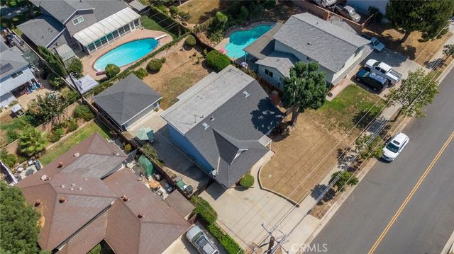 537 E Juanita, San Dimas, CA 91773