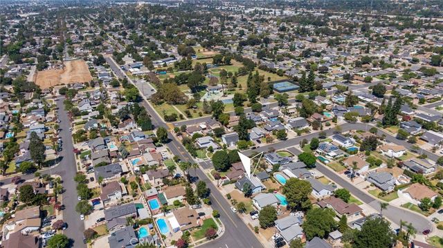 537 E Juanita, San Dimas, CA 91773
