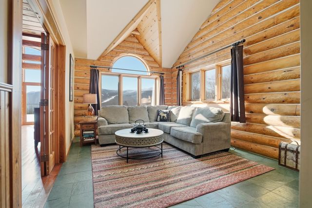 421 Stagecoach Road, Fayston, VT 05673