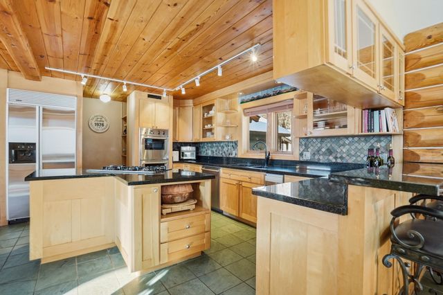 421 Stagecoach Road, Fayston, VT 05673