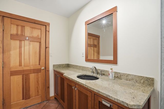 421 Stagecoach Road, Fayston, VT 05673