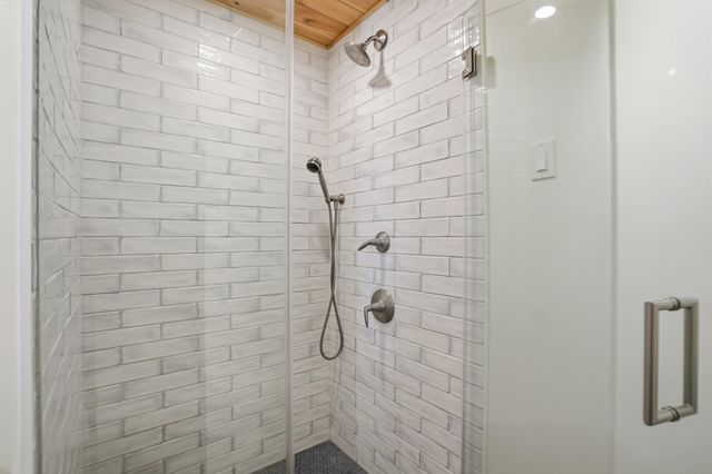 421 Stagecoach Road, Fayston, VT 05673