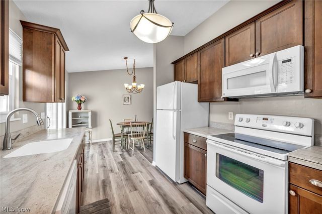 7300 Olde Farm Lane, Mentor, OH 44060