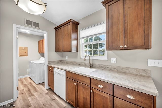 7300 Olde Farm Lane, Mentor, OH 44060