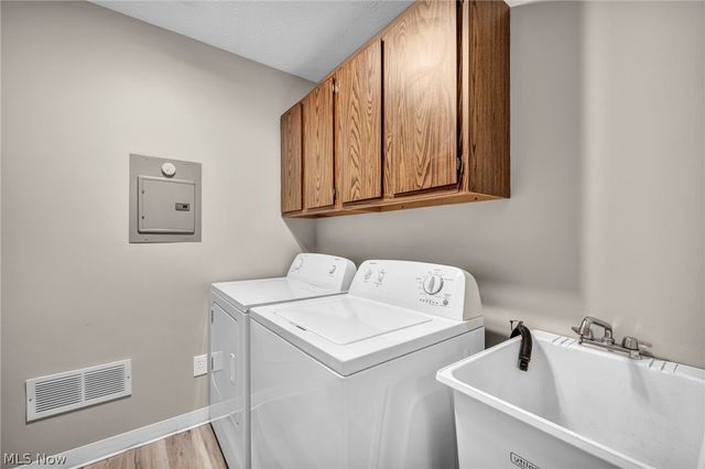 7300 Olde Farm Lane, Mentor, OH 44060
