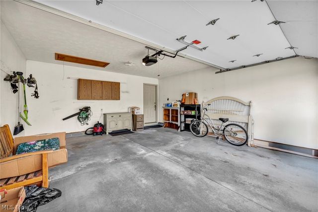 7300 Olde Farm Lane, Mentor, OH 44060