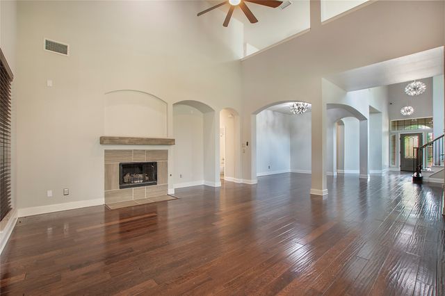 1733 White Cap Court, Desoto, TX 75115