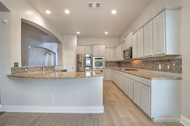 1733 White Cap Court, Desoto, TX 75115
